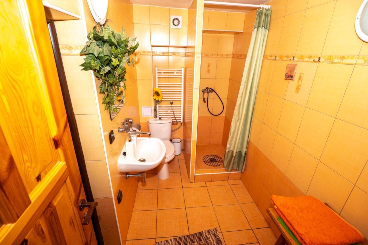 Rekreacny Dom Shalom Appartement Smrečany Buitenkant foto